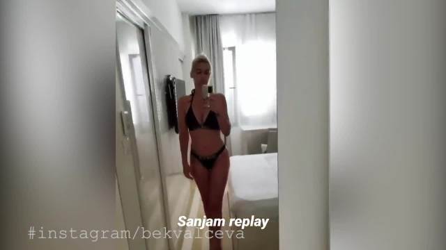 NATAŠA BEKVALAC NA PRAGU 5. DECENIJE DOMINIRA! Skinula se u kupaći i pokazala zanosnu oblinu