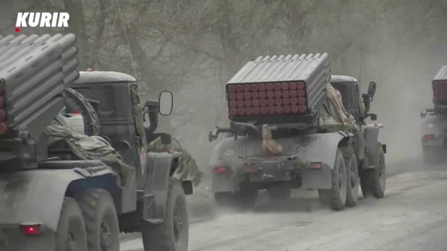KOLONA RUSKIH TENKOVA SPREMA SE ZA POHOD NA KIJEV