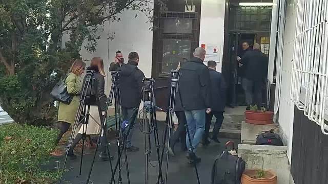Ivica Dačić stiže na glasačko mesto