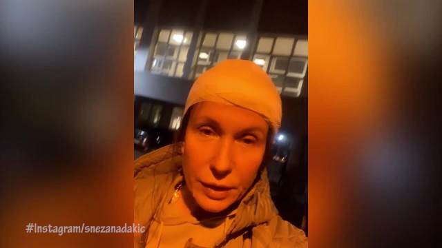 Snežana Dakić oglasila se nakon što su je gađali kamenom