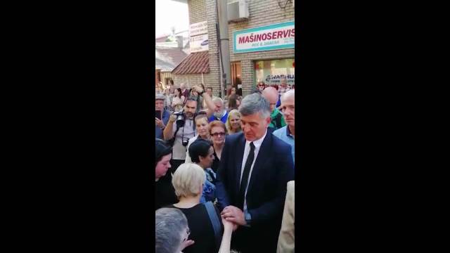 POTRESNO Beograđani izjavljuju saučešće Nenadu Perišu