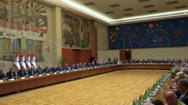 Počeo sastanak predsednika sa predstavnicima Srba sa KiM