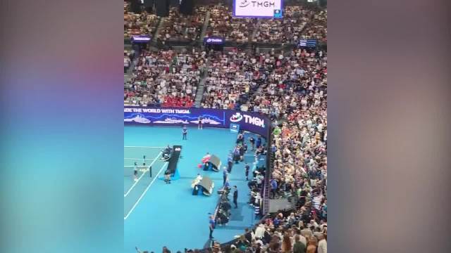 Novakov najveći fan Zoran Pavlović oglasio se za Kurir sa finala Australijan opena