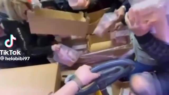 Opet grabeš na rasprodaji