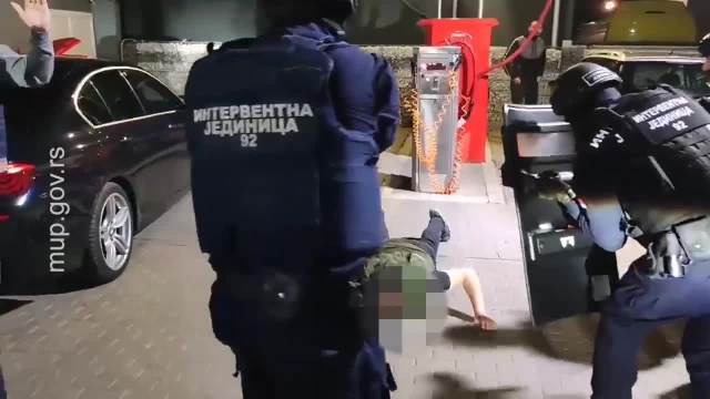 Policija u  Lazarevcu uhapsila U. K. (1992) zbog postojanja osnovane sumnje da je izvršio  krivično delo ubistvo u pokušaju 