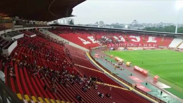 NAVIJAČI SE UŽELELI FUDBALA: Delije polako pune Marakanu!