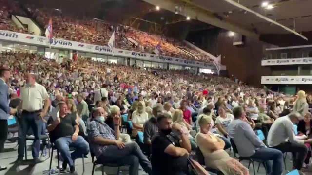 Vučić drži sastanak odbora SNS severne Srbije